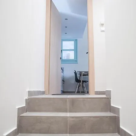 Agiopetra Lofts Apartament