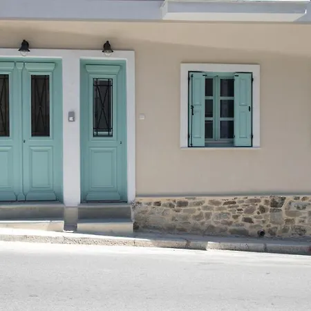 Agiopetra Lofts