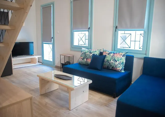 Agiopetra Lofts شقة كافالا