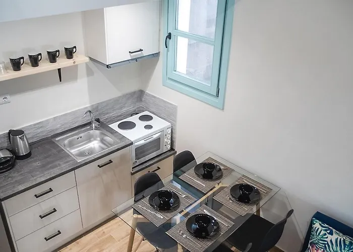 شقة Agiopetra Lofts