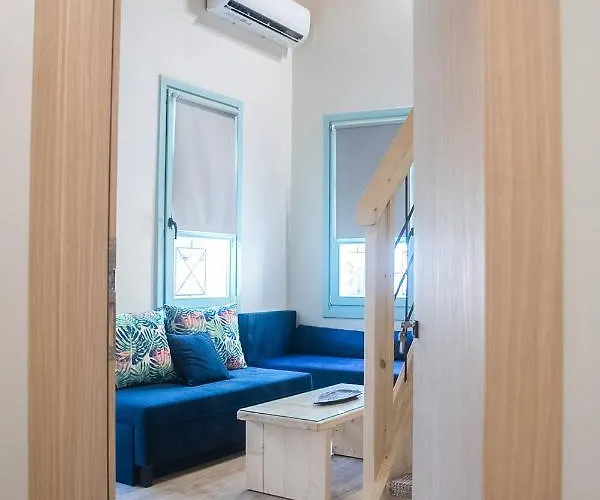 Agiopetra Lofts شقة *
