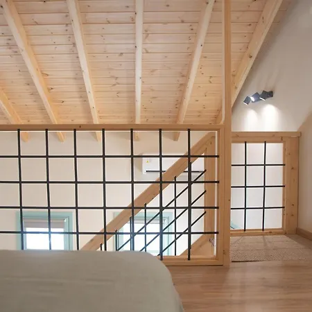 Апартаменты Agiopetra Lofts Кавала